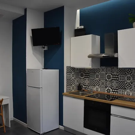 Poseidon's Refuge Oda ve Kahvaltı 3*